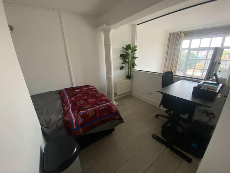 Luxury Artistic 2 Bedroom W/Balcony-Great Location Central London Ngoại thất bức ảnh