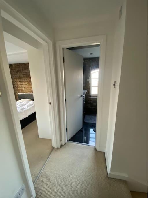 Luxury Artistic 2 Bedroom W/Balcony-Great Location Central London Ngoại thất bức ảnh