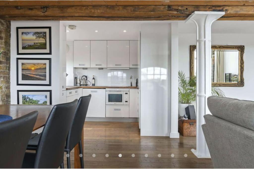 Luxury Artistic 2 Bedroom W/Balcony-Great Location Central London Ngoại thất bức ảnh