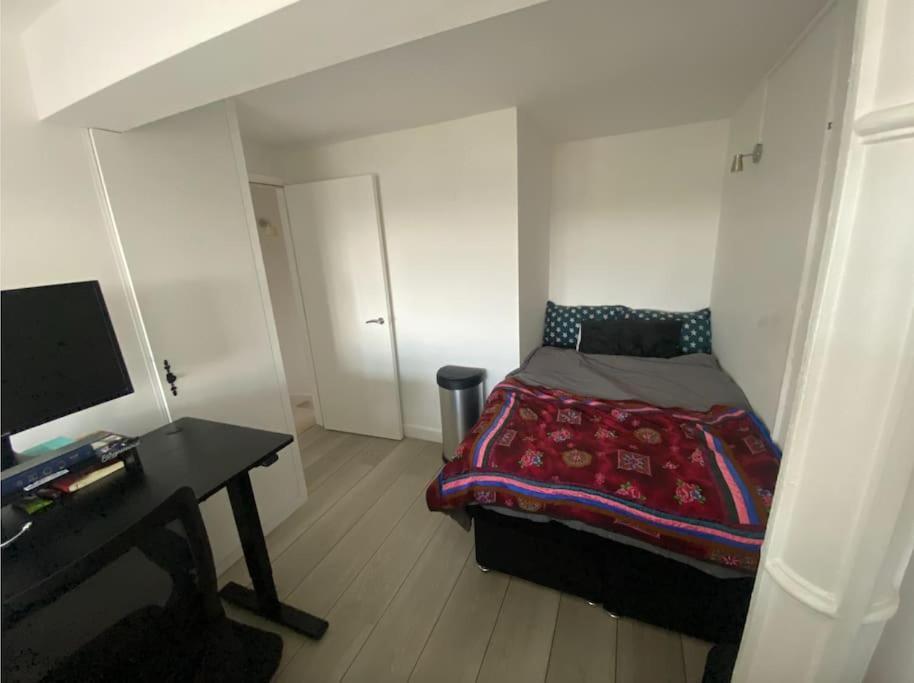 Luxury Artistic 2 Bedroom W/Balcony-Great Location Central London Ngoại thất bức ảnh