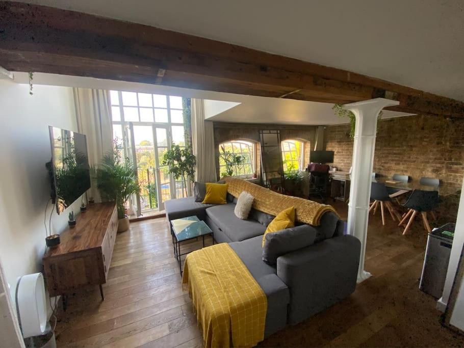 Luxury Artistic 2 Bedroom W/Balcony-Great Location Central London Ngoại thất bức ảnh